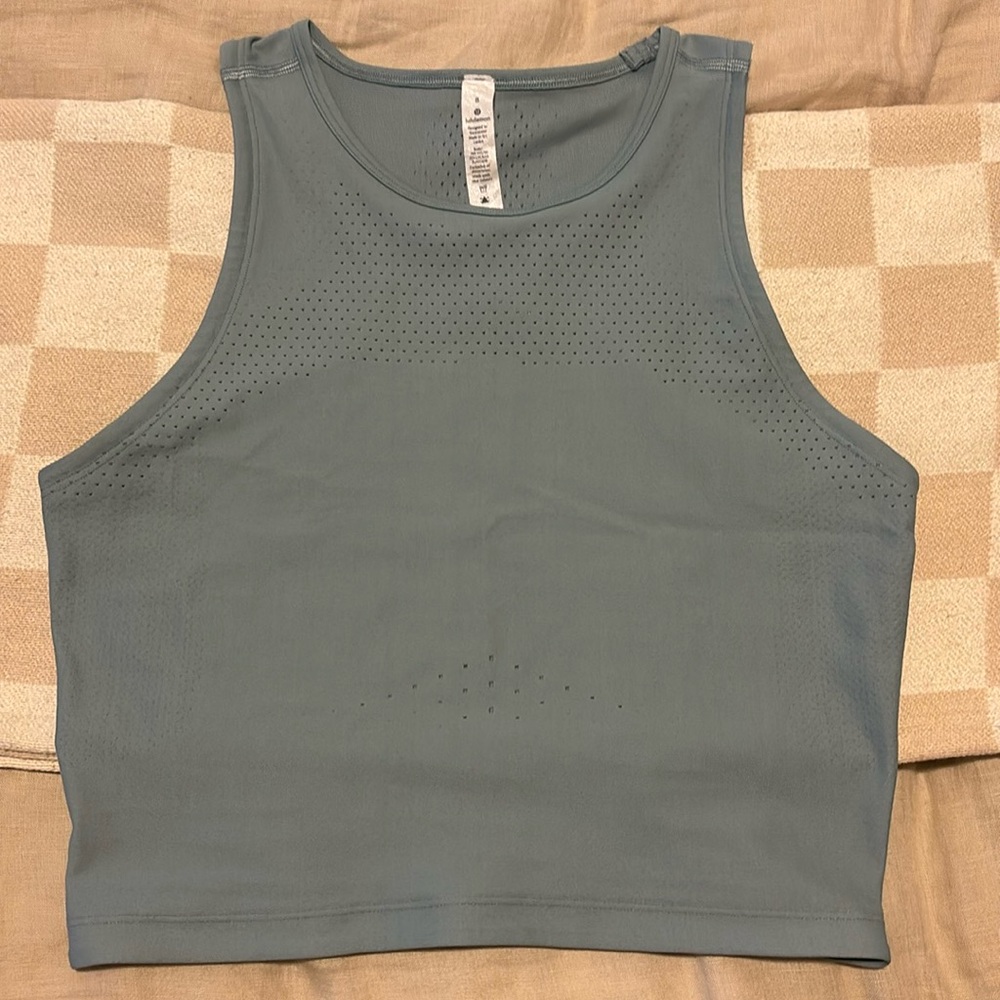 Lululemon Cropped Tank